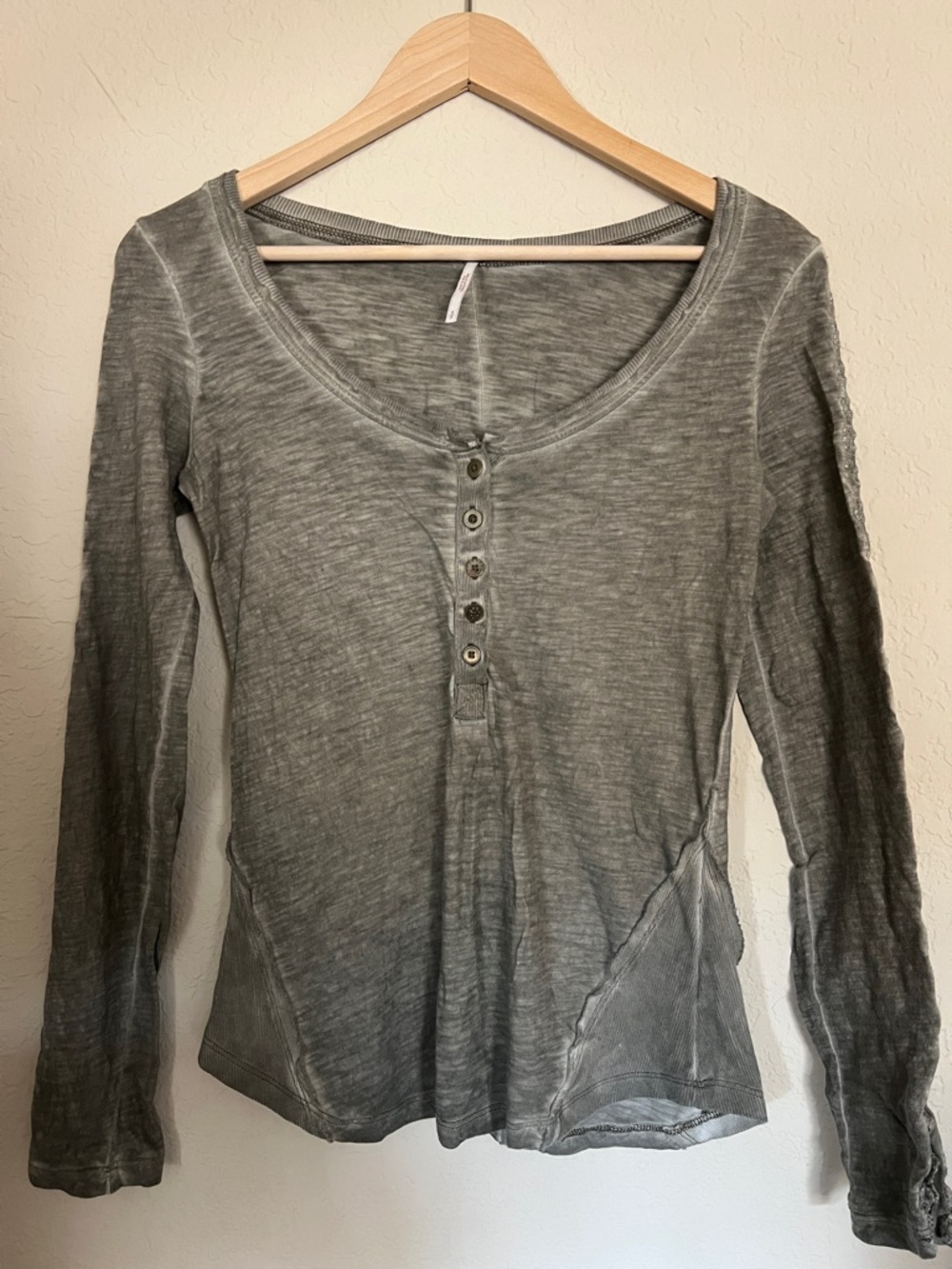 Free People Heather Green Henley Long Sleeve Top Crochet Sleeves Size S
